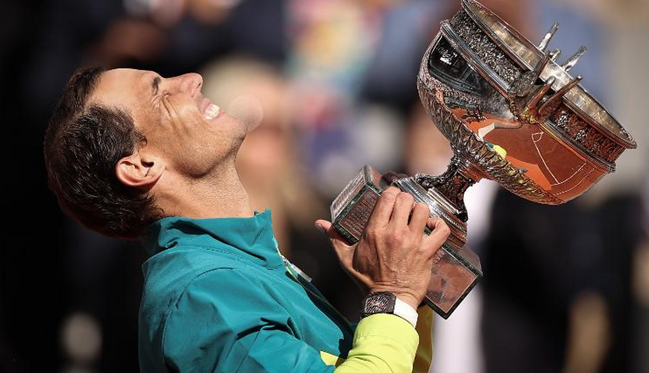 西班牙网球队翻盘英国网球队，纳达尔爆发神勇的简单介绍