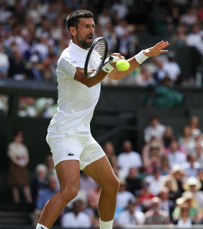 关于德国网球队血洗西班牙网球队，德约科维奇统治全场的信息