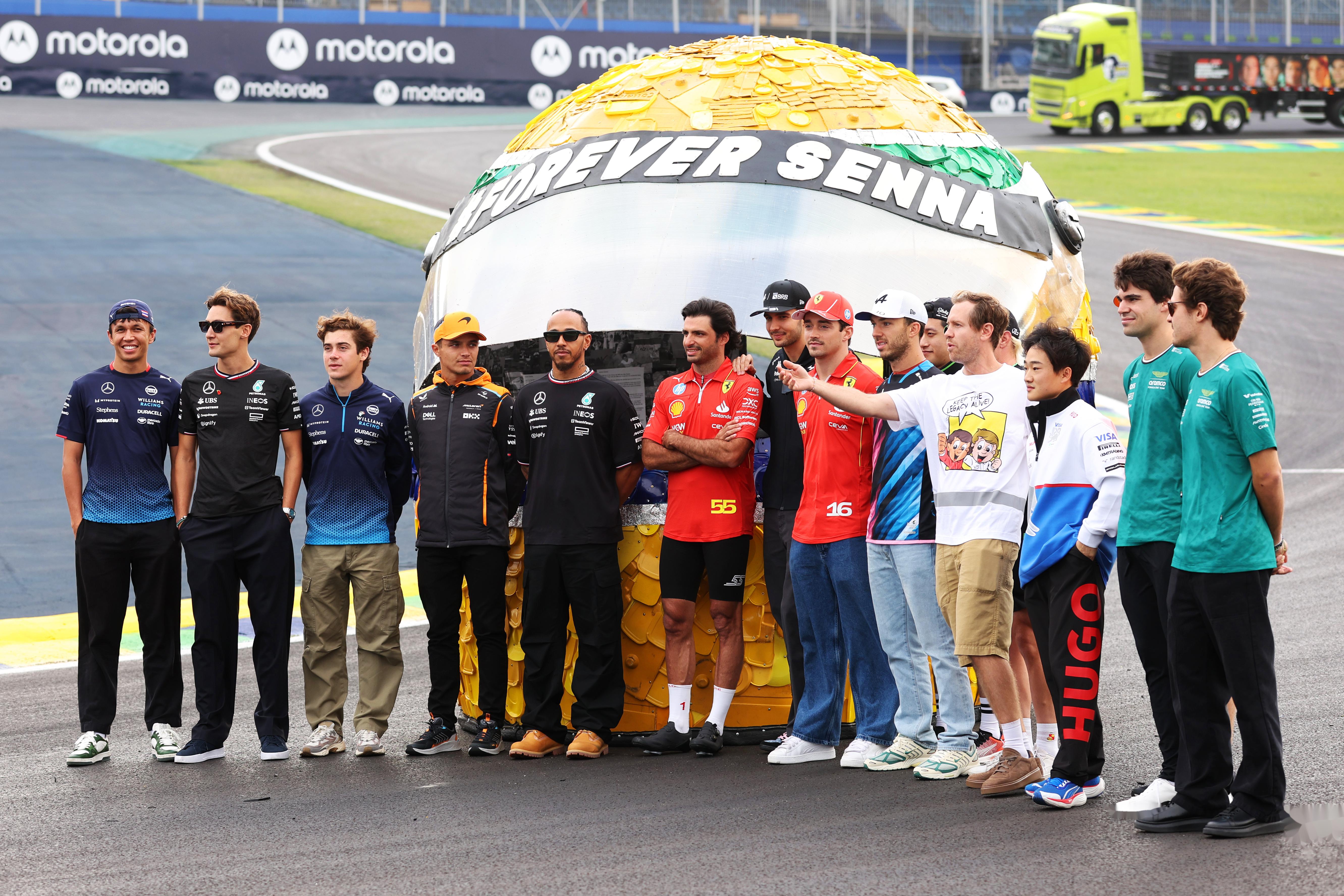 红牛车队横扫阿斯顿马丁，拉塞尔状态火热的简单介绍