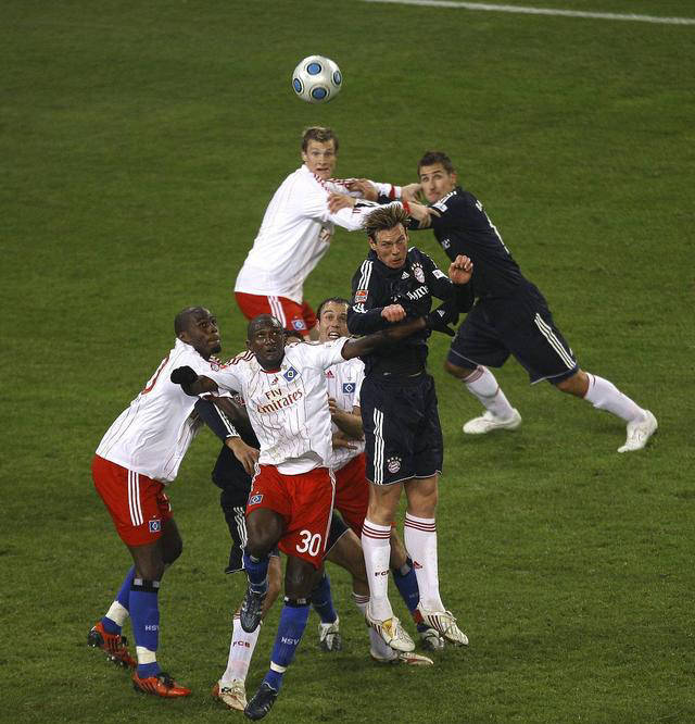 汉堡球队遭遇连败,保级形势严峻的简单介绍 汉堡球队遭遇连败,保级形势严峻的简单介绍