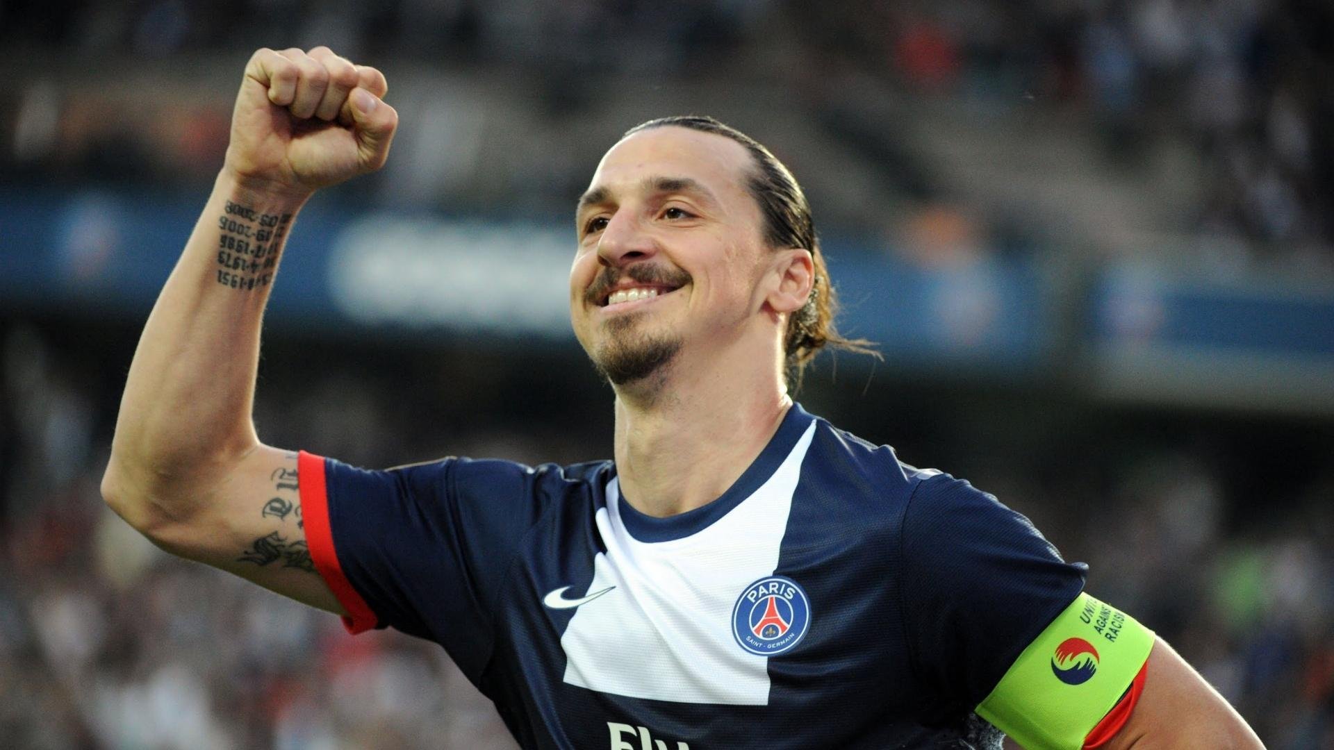 从红土到草地，辛纳法网翻盘温网高光，新生代王者的蜕变之路